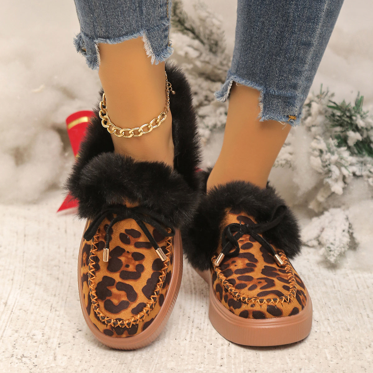 SADIE  | Fuzzy Moccasins